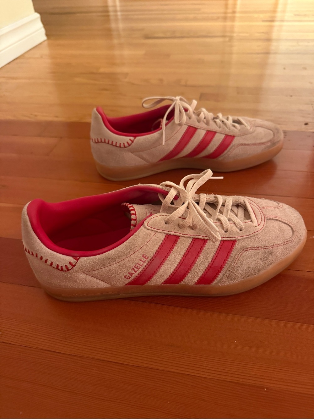 adidas Gazelle Women’s Sneakers Cream with Red